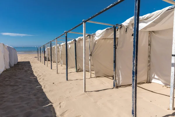 Tende sulla spiaggia — Foto Stock