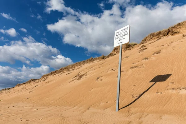 Naturist ruimte teken — Stockfoto