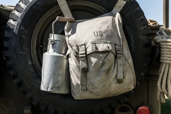 Bag and milk pot — Stock Photo, Image