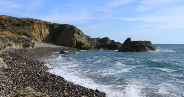 フランス西海岸の小石のビーチ — ストック動画