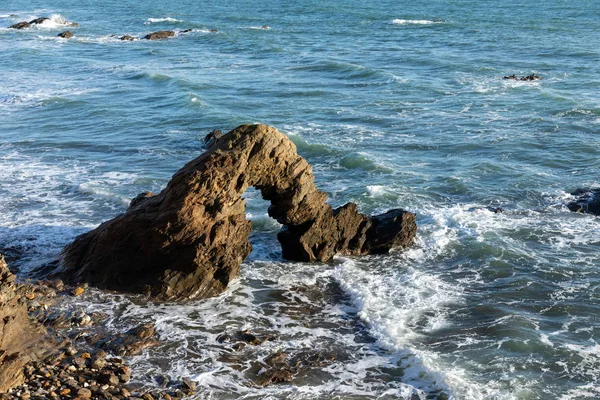 Rotsachtige Boog Aan Kust Van Pointe Payre Jard Sur Mer — Stockfoto