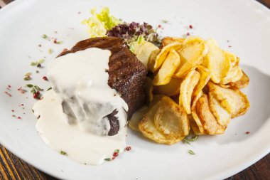 Patates püresi ile et