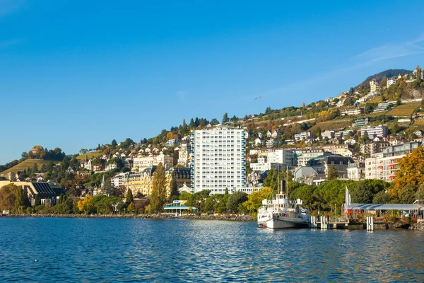 Vista da beira-mar de Montreux, Suíça — Fotografia de Stock