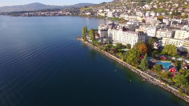 4K аэросъемка Монтрё - набережная озера Леман, Швейцария — стоковое видео