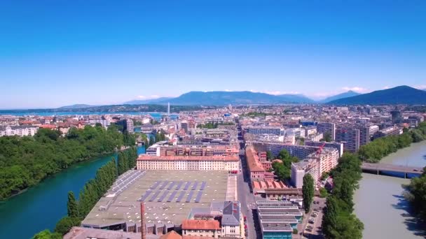 4 k luchtfoto beeldmateriaal van Genève stad in Zwitserland - Uhd — Stockvideo