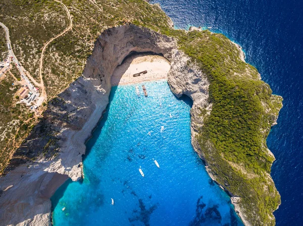 Navagio Beach Zakynthos (Zante görünümünde batık havadan görünümü