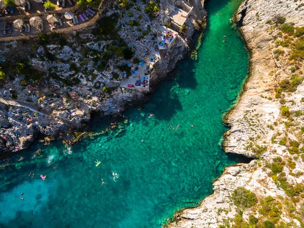 Flygfoto över stranden Porto limnionas i Zakynthos (Zante) islan — Stockfoto