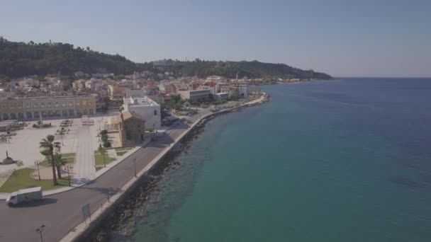 4 k (Uhd) luchtfoto van Zakynthos stad in Zante eiland in Griekenland - log — Stockvideo