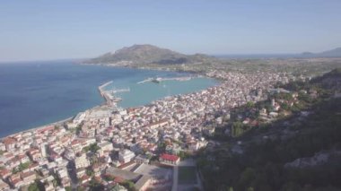 4k Bochali Zante Island, Yunanistan - Zakynthos şehirden hava görünümünü günlük yetersiz