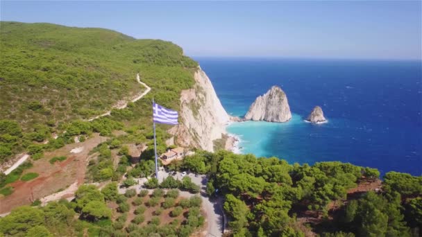 Pandangan Udara Tentang Bendera Nasional Terbesar Yunani Melambai Langit Keri — Stok Video