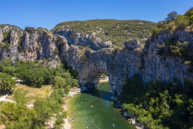 Ardeche cany Vallon Pont D'arc Narural kemer havadan görünümü