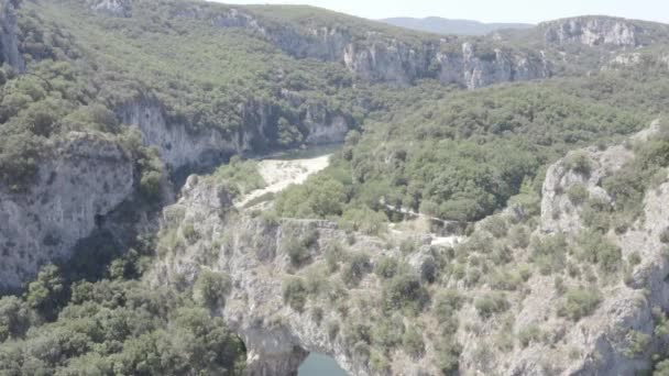 Neklasifikovaný Letecký Pohled Narurální Oblouk Vallon Pont Arc Kaňonu Ardeche — Stock video