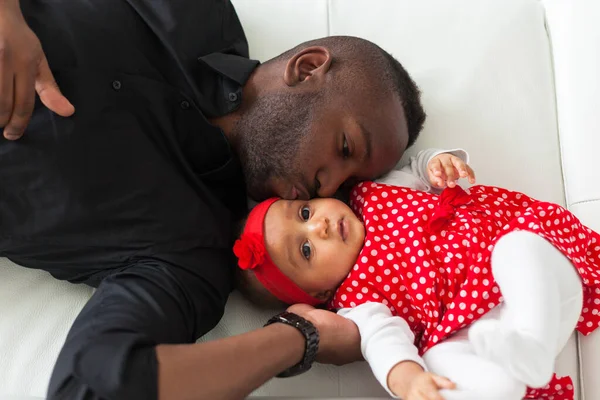 Young African American Father Holding Her Baby Girl — Stock Photo, Image