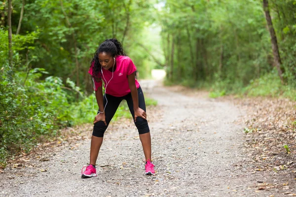 Retrato Mujer Afroamericana Corredora Fitness Personas Estilo Vida Saludable — Foto de Stock