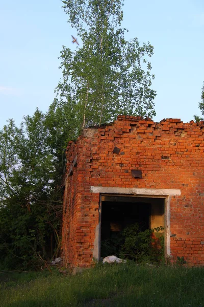 Distruzione di un edificio — Foto Stock