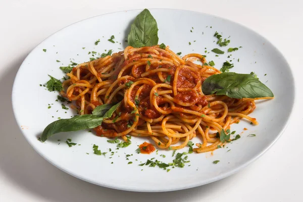 Pomodoro Spaghetti Plato Blanco Grande Concepto Comida Italiana —  Fotos de Stock