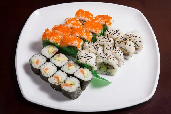 Differents Japanese Sushi White Plate — Stock Photo, Image