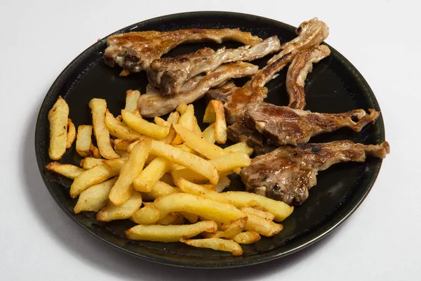 Costolette Agnello Servite Con Patatine Fritte Segovia Spagna — Foto Stock