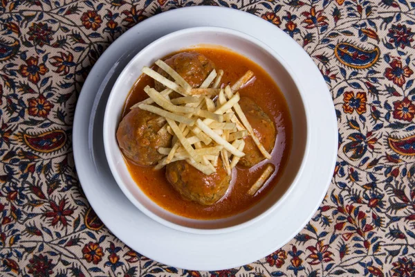 Iranian Cuisine Oshe Anor Meatball Soup White Plate — Stock Photo, Image