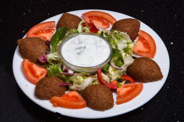 Kızarmış Kebbe. Lübnan ve Ortadoğu yemekleri.