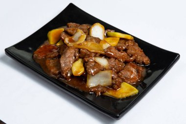 Tayland yemeği: İstiridye soslu kızarmış biftek