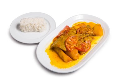 Sobrebarga, hayvanın göğsüne karşılık gelen bir et parçasıdır (Kolombiya 'da sobrebarriga olarak adlandırılır, Arjantin' de matamber olarak adlandırılır, İspanya 'da ise Şili Malay' da etek olarak adlandırılır.).