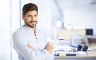 Yardımcısı işadamı duran