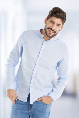 rahat genç işadamı