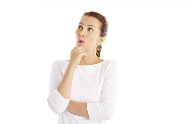 genç kadının yüzünde el ile 