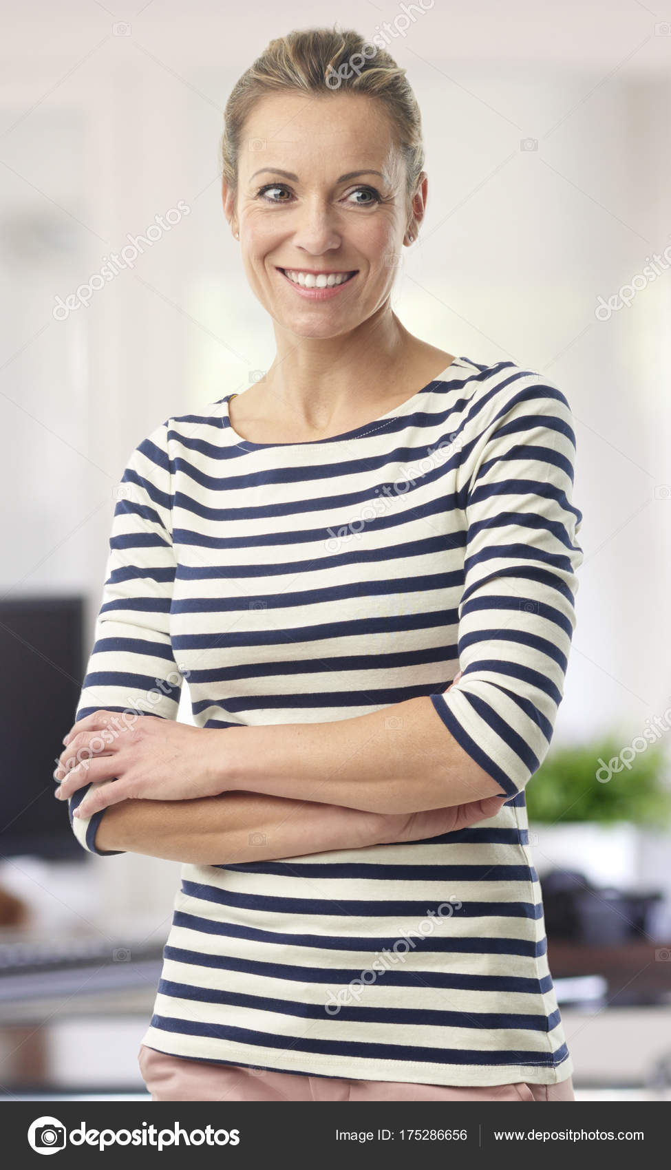 mature woman clothes Black cum in my wife movies