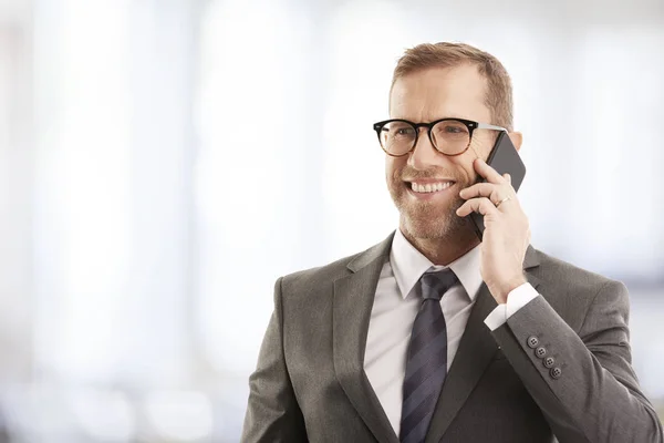 Portrait Happy Mature Businessman Wearing Suit Using Mobile Phone While — Stock Photo, Image
