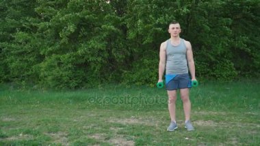 adam ile Halter egzersiz