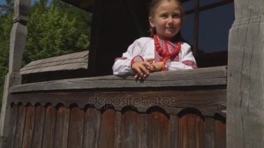 küçük kız hakkında bir şey düşünüyordum