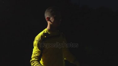 kaleci siyah arka plan üzerine