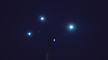 parlayan gece ışıklar