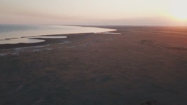 Tierra y mar desde arriba — Vídeo de stock