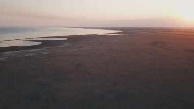 Kara ve deniz yukarıdan