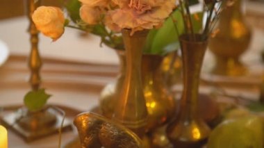 Masada ekmek varken hayat devam ediyor.