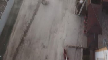 Traktör çok pahalı.