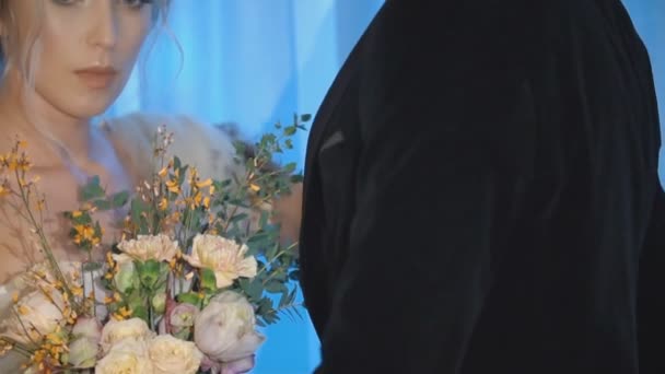 câlin marié et marié 