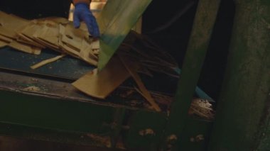 Tahta tahtaların otomatik hareketi