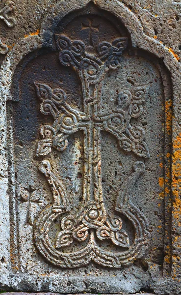 Croix, sculpture sur pierre, pierre — Photo