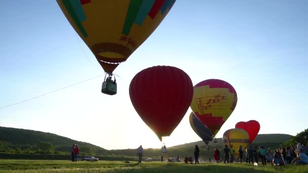 Big Hot Air Balloon Flying Blue Sky Russia Krasnodar Region — Stock Video