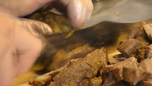 Μαγειρεμένο κρέας κοπής. — Αρχείο Βίντεο