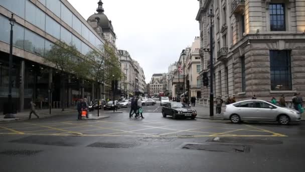 Londra. Strada centrale . — Video Stock