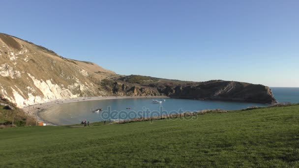 Lulworth Cove. View of the beautiful coast. — Stock Video