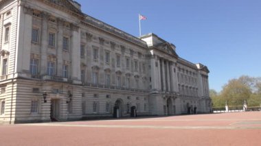Buckingham Sarayı'nın görünümü.