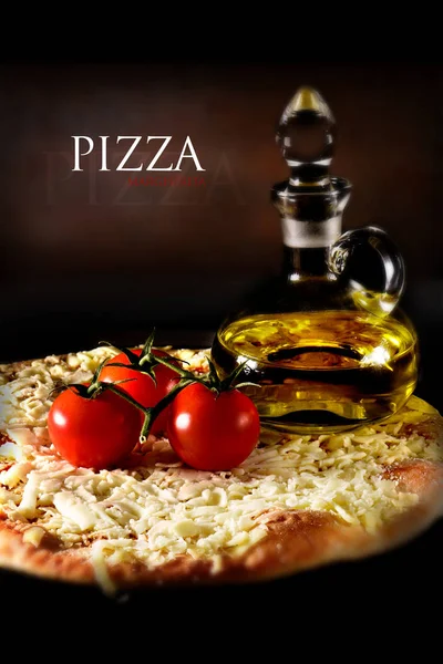 Italian Margherita Pizza — Stock Photo, Image