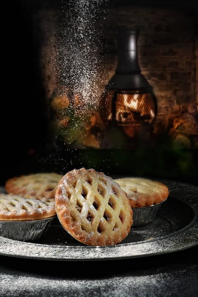 Feestelijke mince pies — Stockfoto