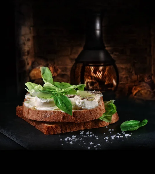 Cream Cheese with Basil — Stock Photo, Image